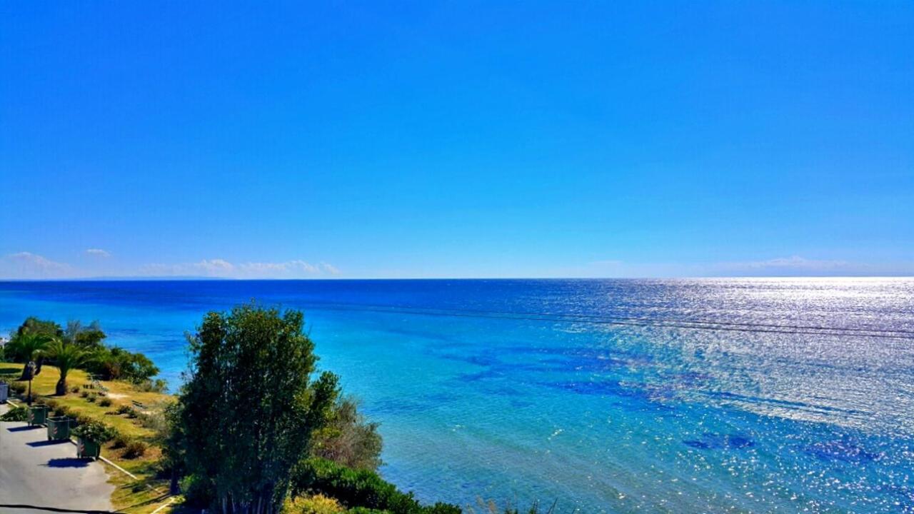 Nea Kallikrateia Grcka-Reni Greece Beach 2 מראה חיצוני תמונה